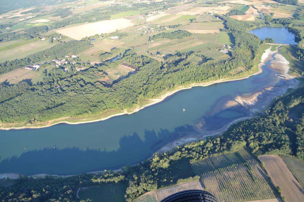 Gite Au Lac Du Gouyre Puygaillard-de-Quercy Exterior foto