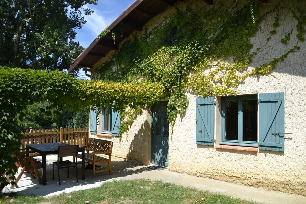 Gite Au Lac Du Gouyre Puygaillard-de-Quercy Exterior foto