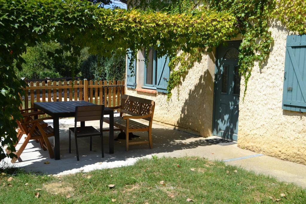 Gite Au Lac Du Gouyre Puygaillard-de-Quercy Exterior foto